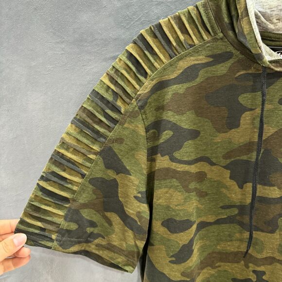 Camo Short Sleeve Hoodie Womens Medium Brooklyn‎ Cloth Green Pullover Streetwear - Picture 9 of 13